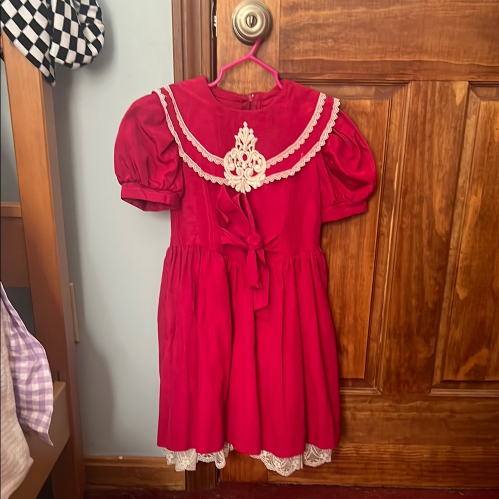 Vintage Girls Jessica McClintock Red Puff Sleeve with Bib Collar